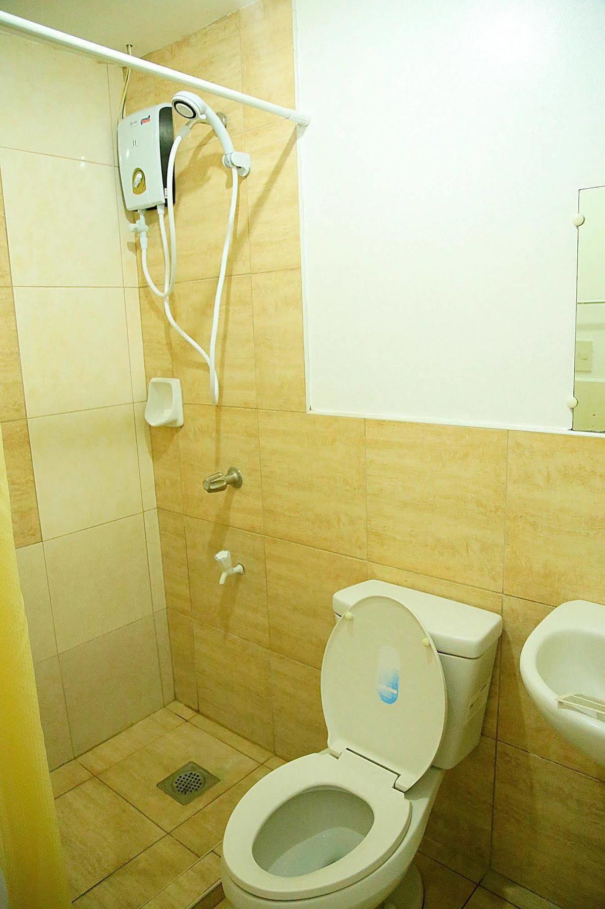 Travelbee Business Inn Cebu Exteriér fotografie